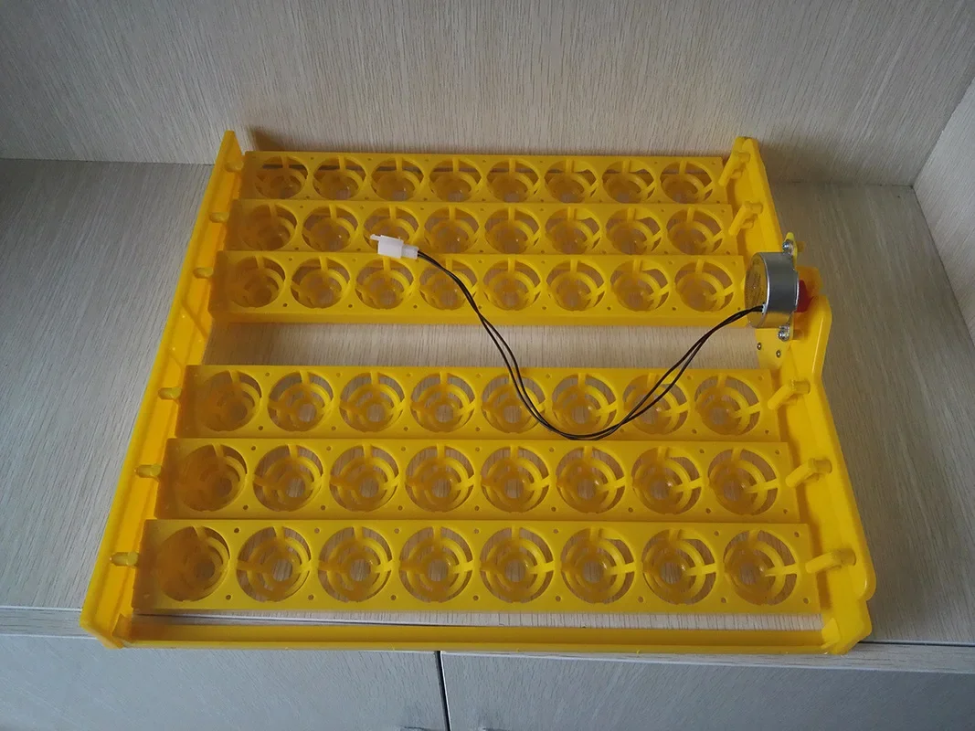 

48 Automatic Hatching Machines, Egg Rolls, Chicken, Dove Quail and Tray.