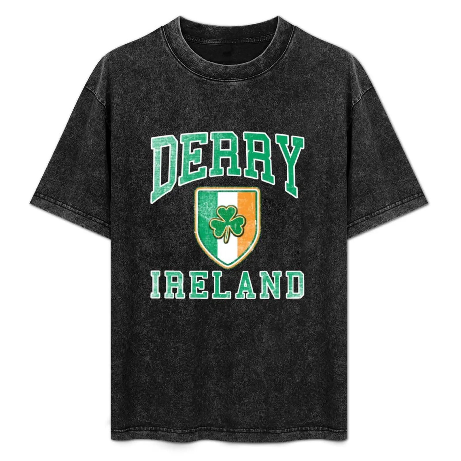 Derry, Ireland with Shamrock T-Shirt hippie clothes anime figures mens clothes