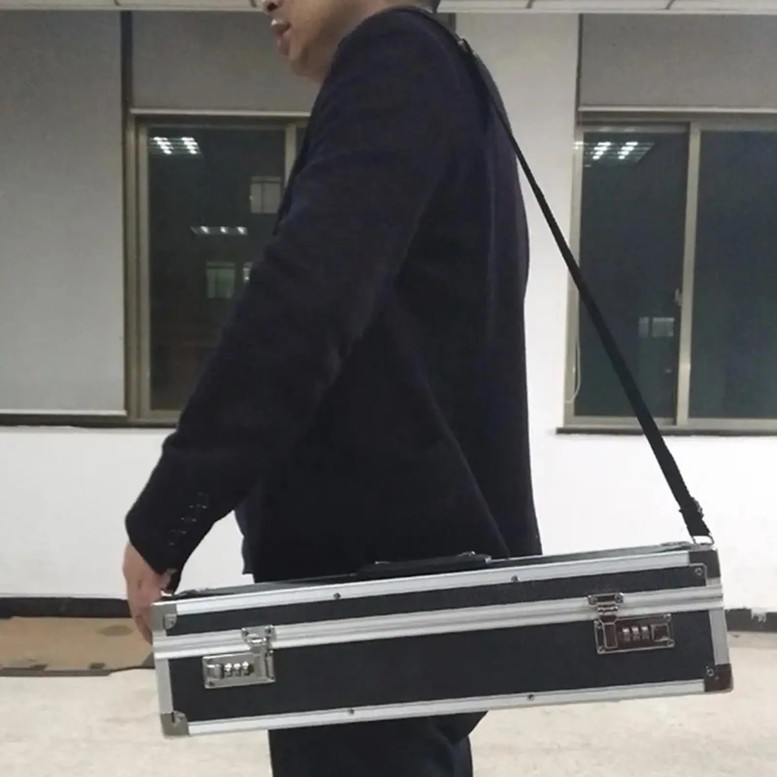 

Knife Storage Box Carrying Case 50x12x12cm/20x4.7x4.7inch with Password Lock
