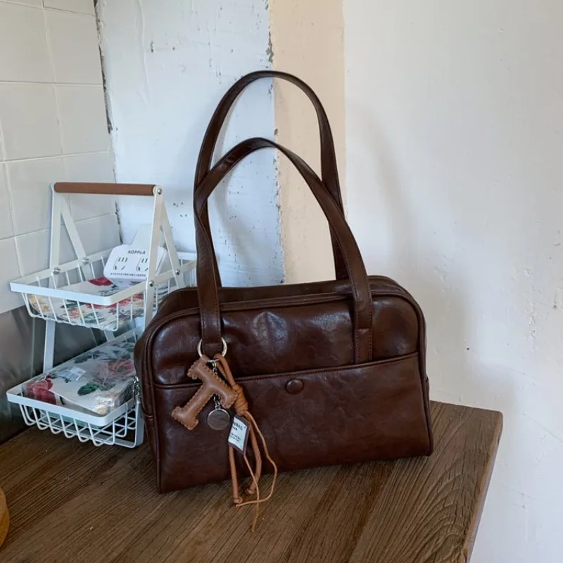 

Chic Tote Bag For Ladies Genuine Leather Spacious Capacity Classic Elegant Luxury Brand Perfect For Beach Or Office