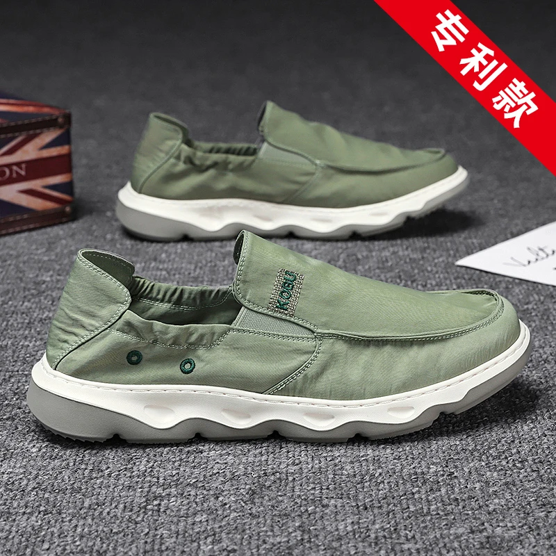 

2025 New Men's Board Shoes,sneakers,skate shoes,Casual Shoes Breathable Boost Comfortable Cushioned Trendy Classic New Arrival