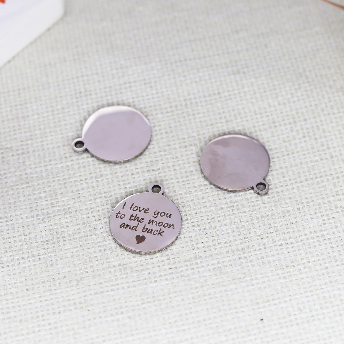 3pcs/Lot Laser Engraved Word I Love You To The Moon and Back Stainless Steel Charm Confession of Love Gift  for Jewelry Making