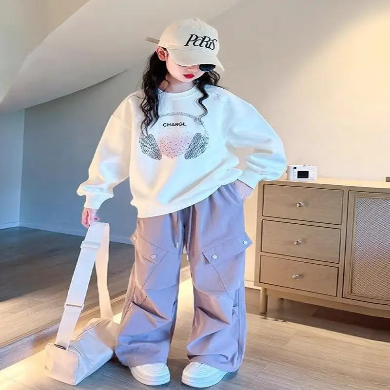 

Korean Version Fashionable Sports Suit for Children Girls' Autumn Cartoon Hoodie and Work Pants Two-Piece Set Trendy Knitwear