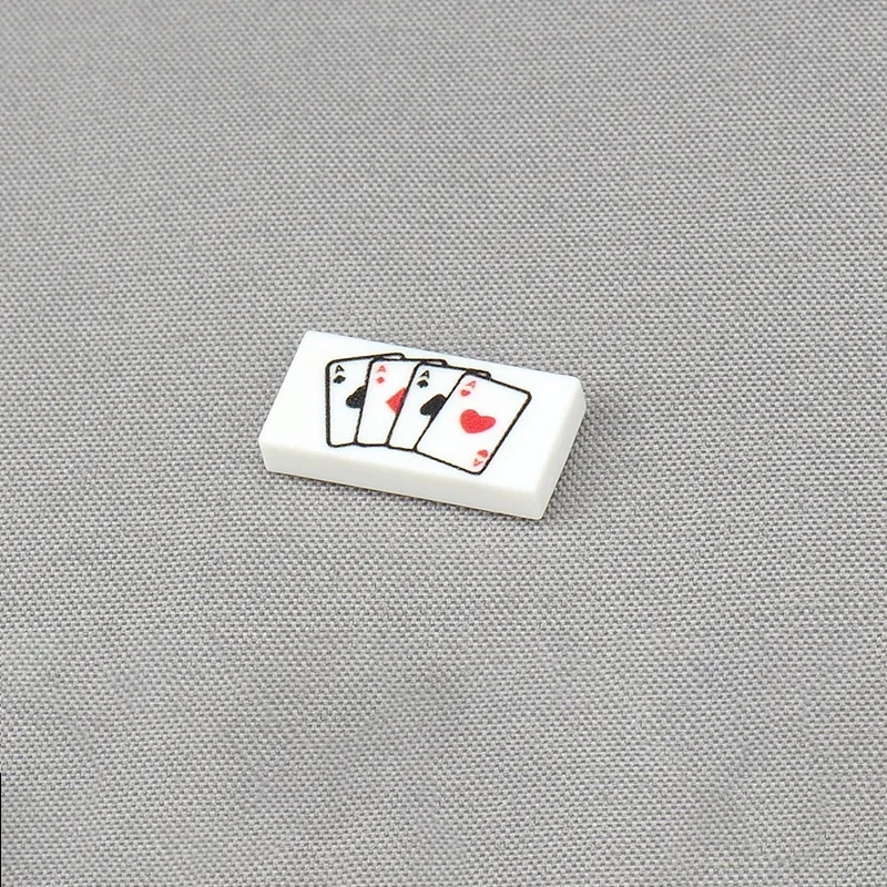 Moc 10 pçs impresso poker palhaço cartões 3069 1x2 padrão blocos de construção flor ameixa fantasma tijolos partícula brinquedos educativos presentes