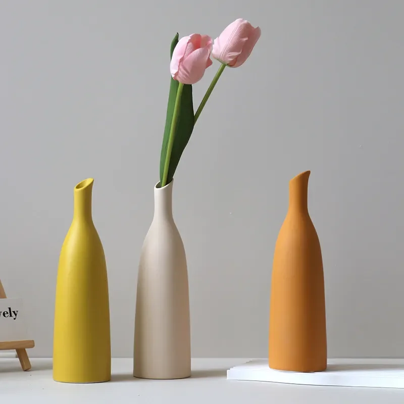 for Jingdezhen Nordic Style Ceramic Small Vase Creative Simple Home Decoration Living Room Flower Arrangement Wholesale