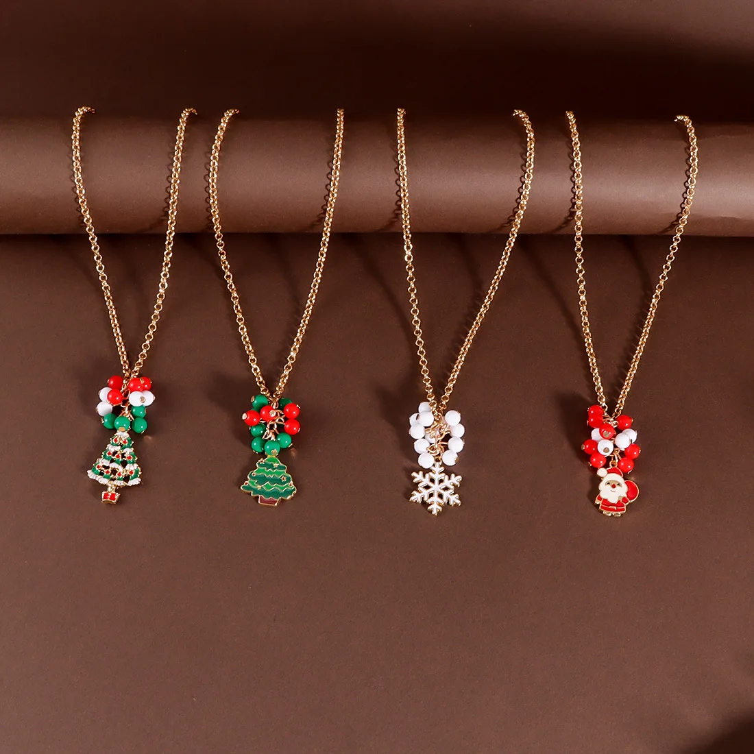 DIY accessories European and American Christmas ornaments, fashionable versatile Christmas tree Santa pendant necklace NK26270