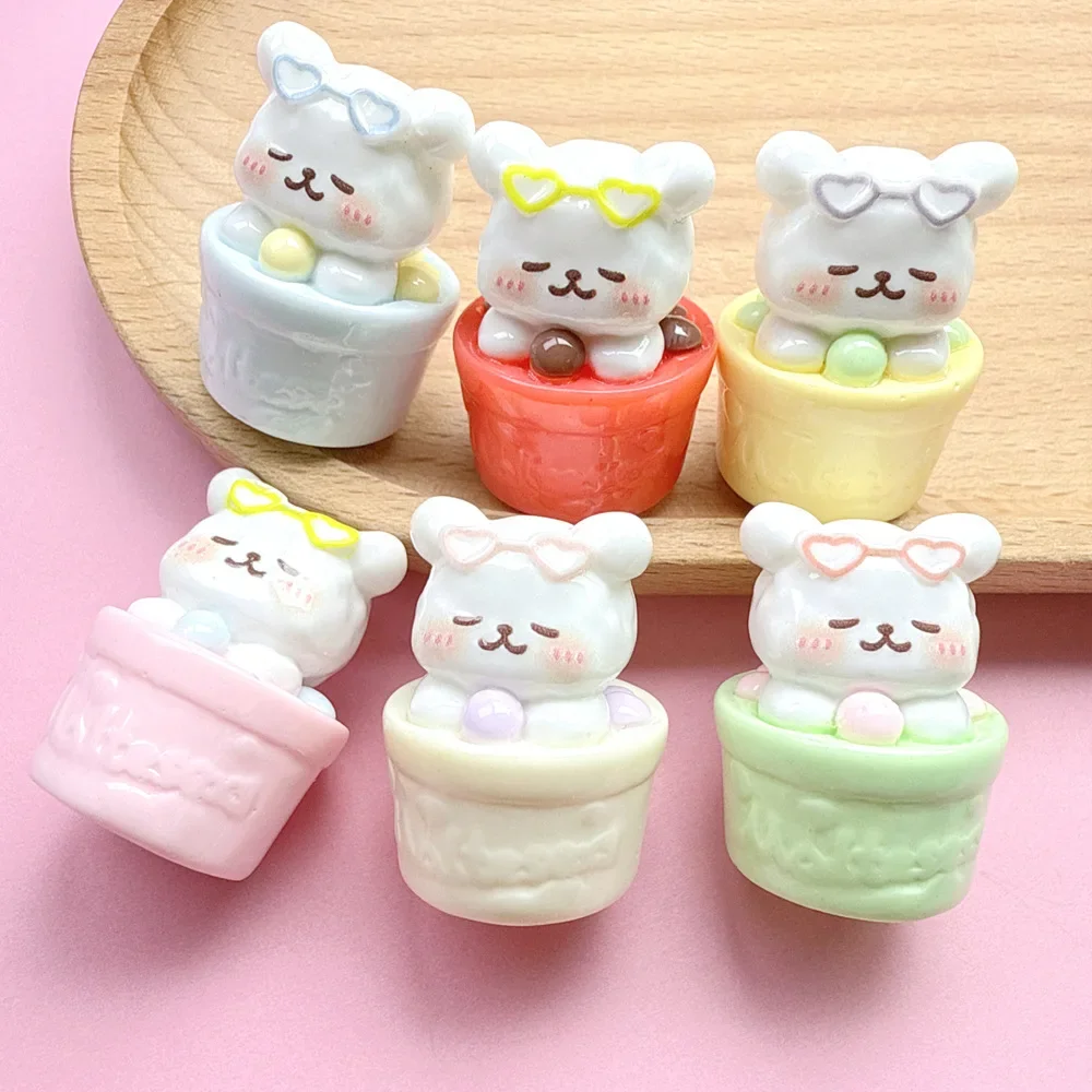 Miniso Cartoon Resin Mini Bear with Glass 3D Miniatures Flatback Cabochons Glitter DIY Accessories Jewelry Phone Case Decoration