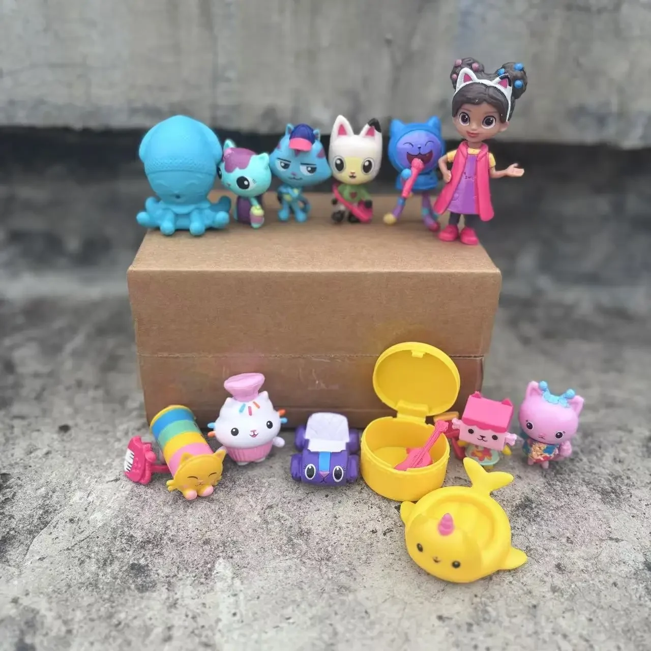 13 قطعة/المجموعة 2025 جديد غابي دمية الكرتون الشكل اللعب لطيف دمية جمع نموذج زخرفة الديكور