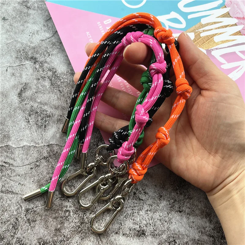 Key Chain Heavy Metal Keyring Lanyard Carabiner Boyfriends Couples Gifts Colorful Keychains for Car Premium Bag Charm Ornaments