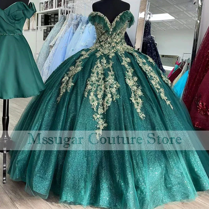 Amazing Green Lace Princess Quinceanera Dresses Off Shoulder Beading Appliques Celebrity Dress Sweet 16 Vestidos De 15 Anos 2022