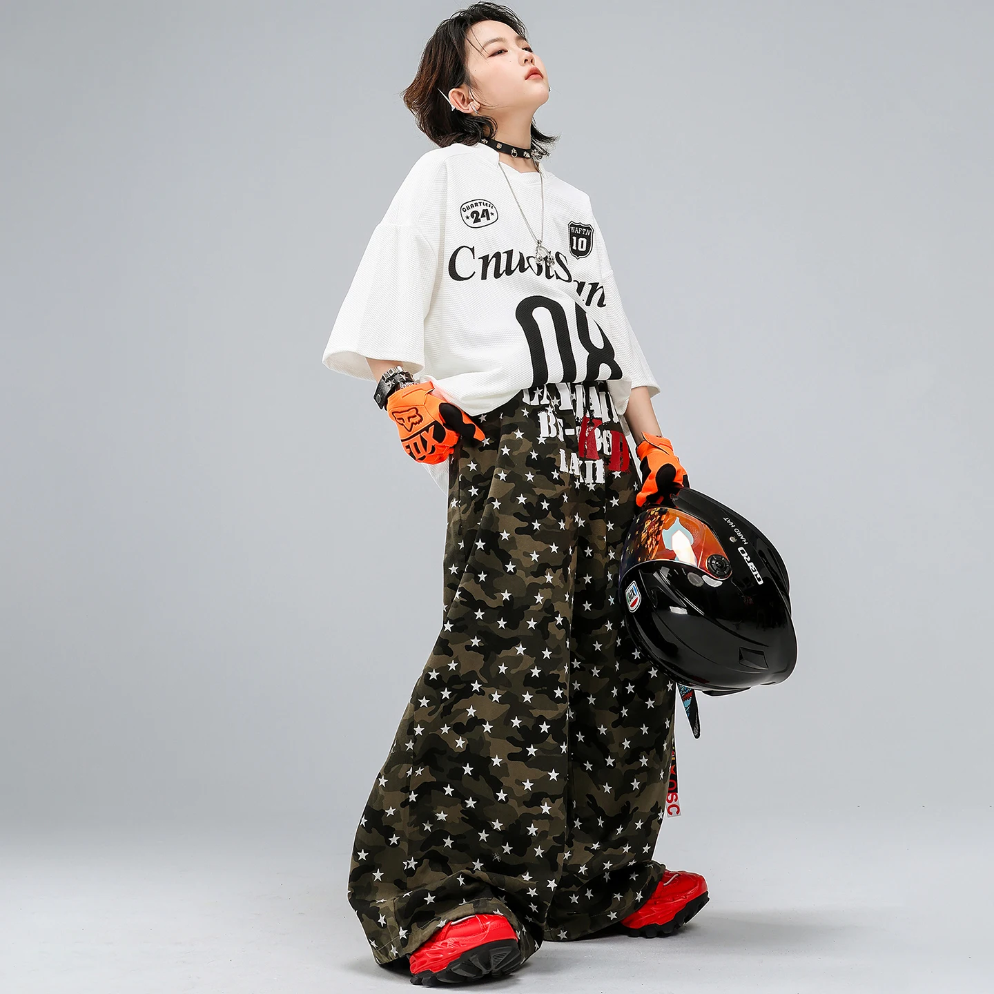 Boys Girls Hip Hop Dancing Outfits White Letters Print T-Shirt Camo Star Cargo Pants Kids Kpop Street Wear Dance Costumes Set