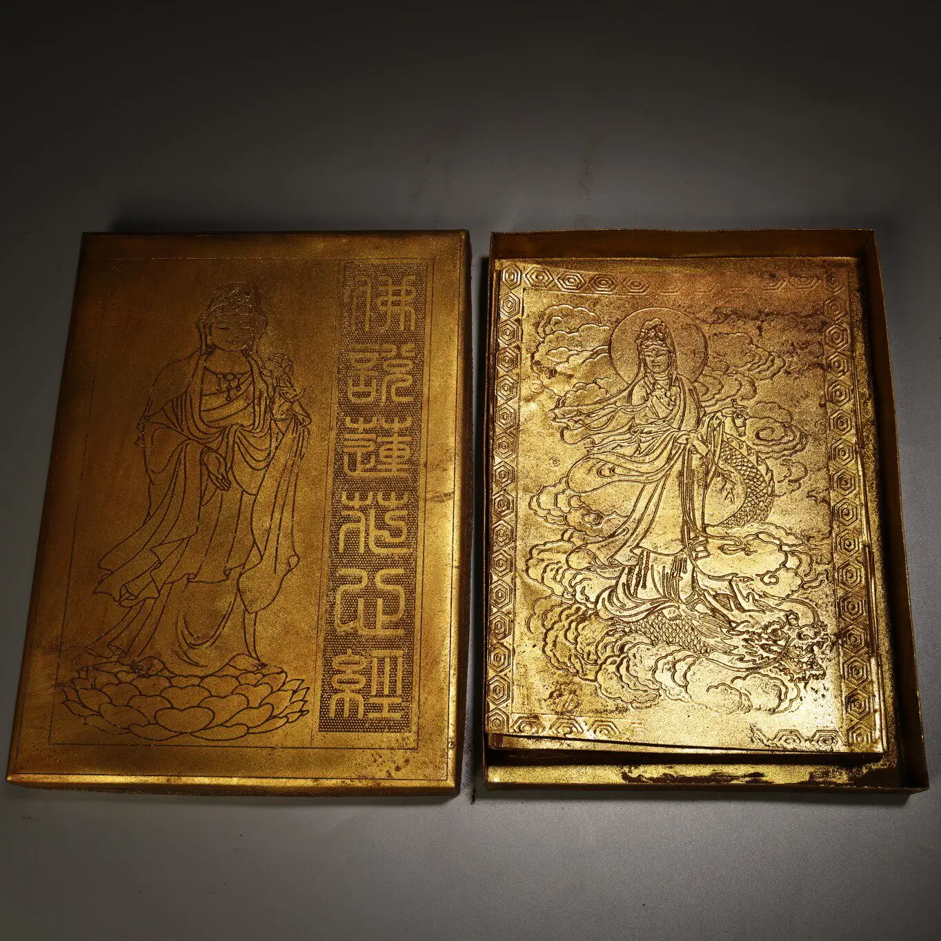 Antique Copper Tibetan Buddhism Scripture Box Buddhist Texts Prayer Feng Shui Ornament Statues Buddhist Supplies