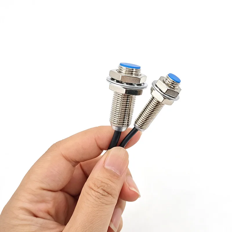 5PCS NJK-5002C/A/B/D Hall Effect Sensor Set M12 Thread Proximity Switch NPN PNP 3-Wire NO NC SJM12-10D1 for Automation Inductive