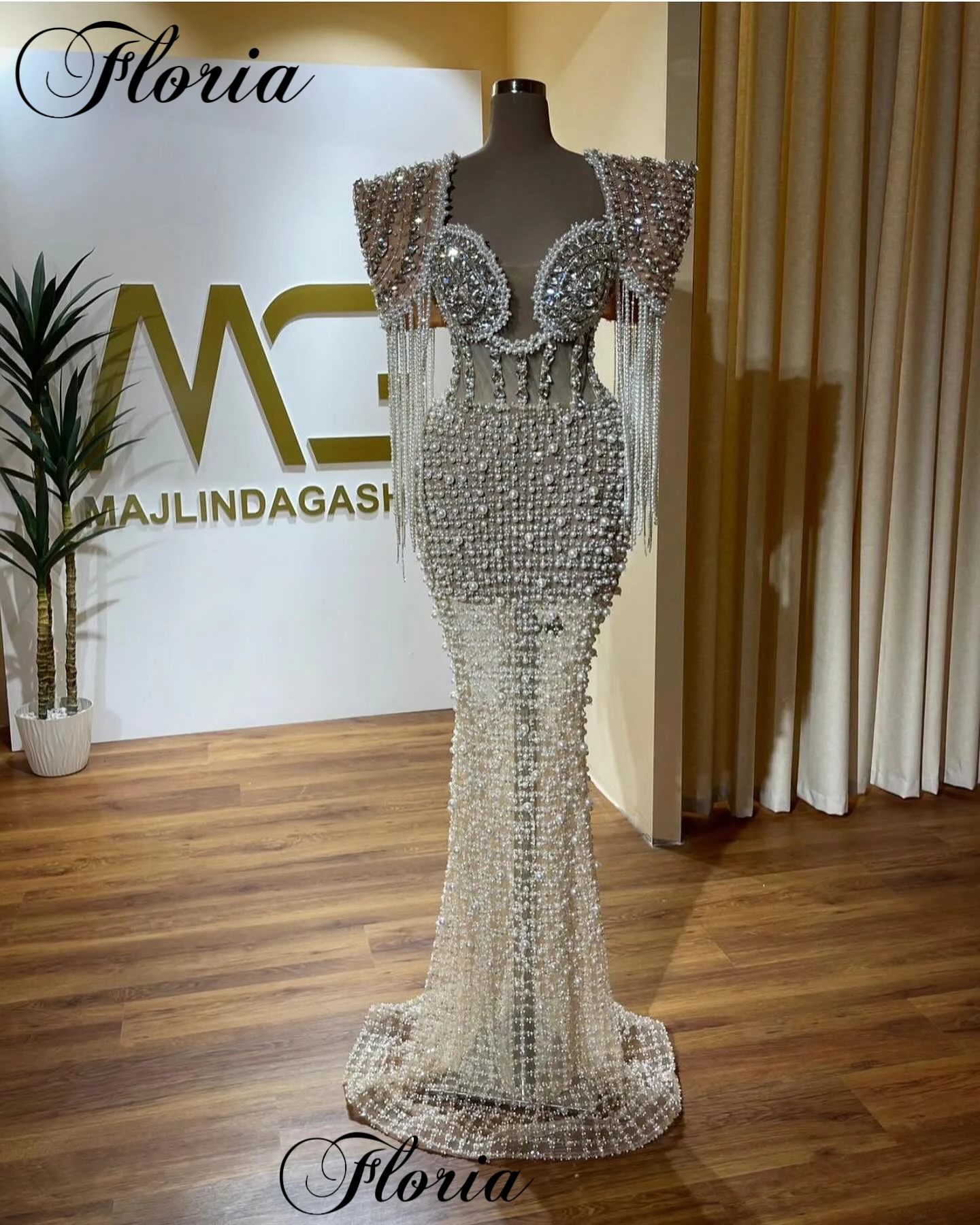 New Special Pearls Evening Dresses Luxury Mermaid Sparkly Celebrity Dresses For Women Robes De Soirée Designer Prom Dresses