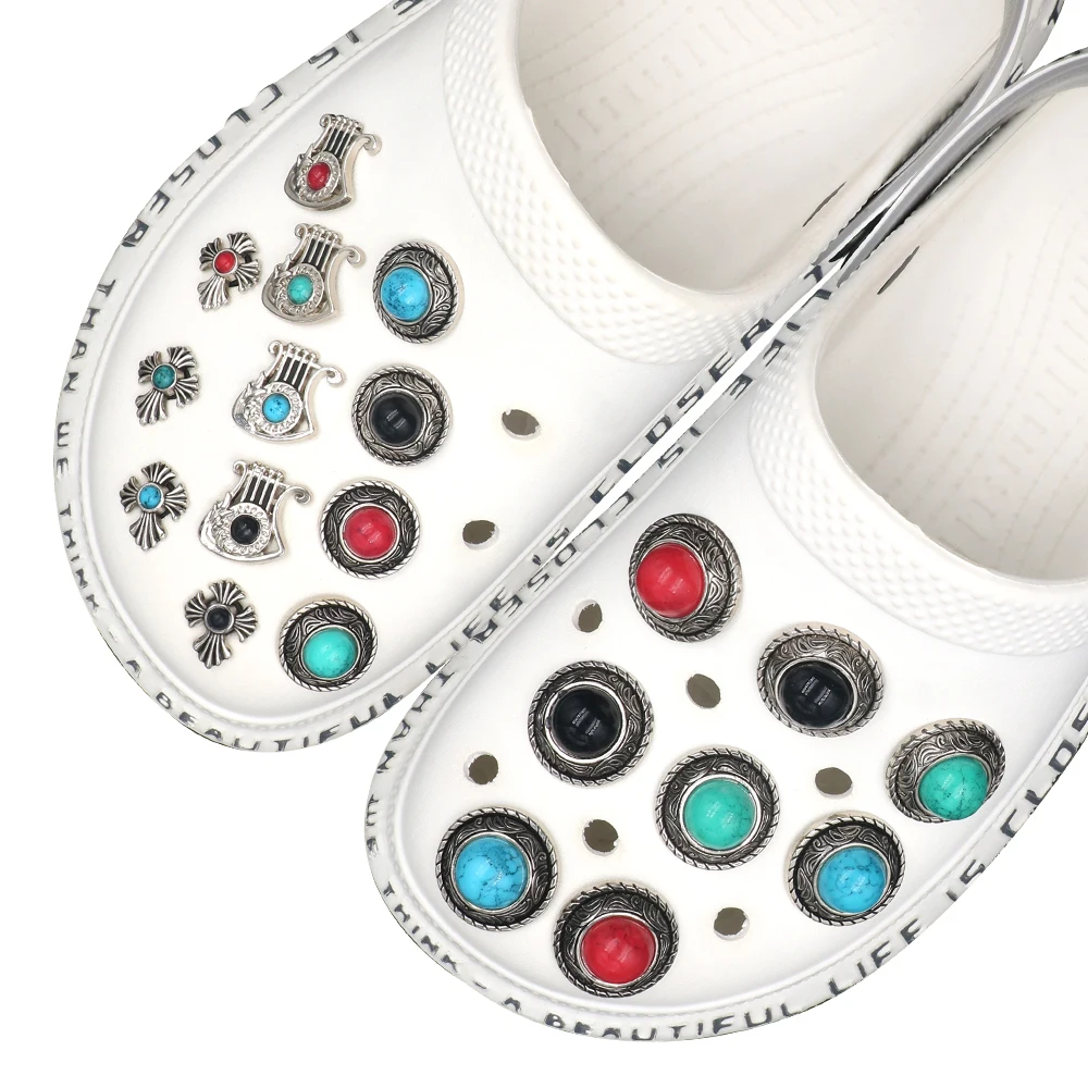 Shoe 크로크 Accessories Charm 1 Set 16 Pieces Simulated Turquoise Badge Shape Detachable Sandals Decorations Buckles Halloween Gift