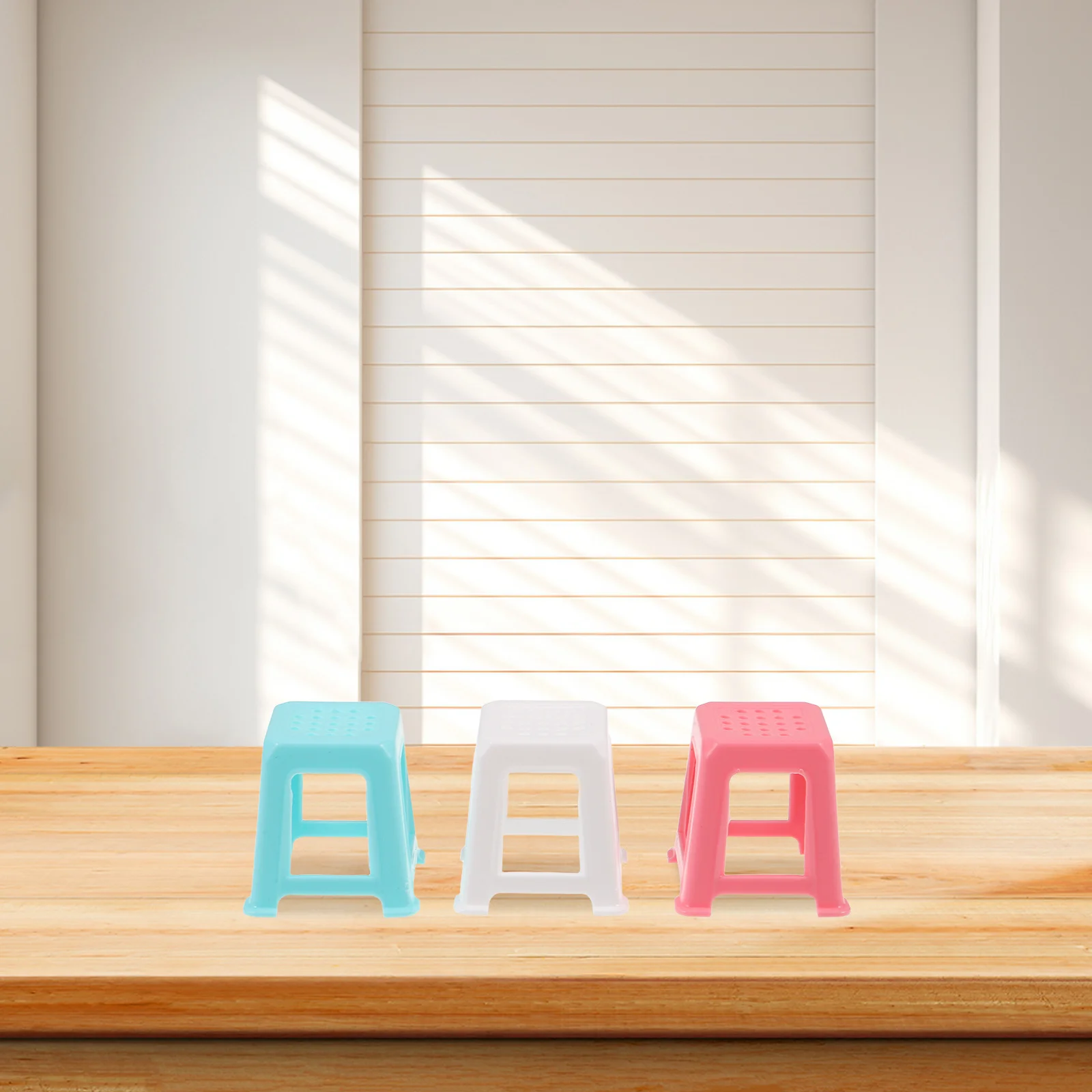 30Pcs Vintage Mini Square Stool Plastic Chair Miniature Bench Decor Dollhouse Furniture Set Photography Props Mini Bench