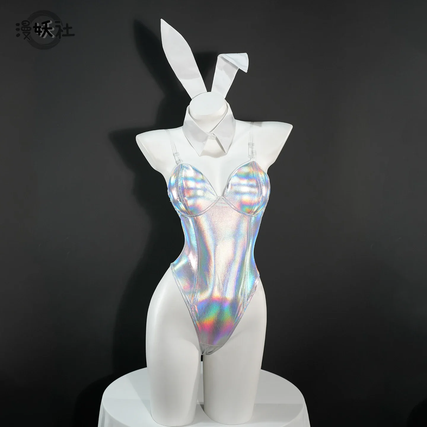 زي Megumi Kato التنكري الجديد لحفلات الهالوين وعيد الميلاد وحفلات الهالوين أزياء لعب الأدوار العصرية اليومية