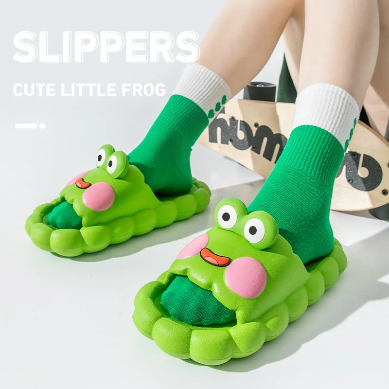 Frog slippers Cartoon cute Kawaii frog flip flops women shoes summer Beach Sandal Outdoor Soft Sole Non Slip Cloud Flat Slippers