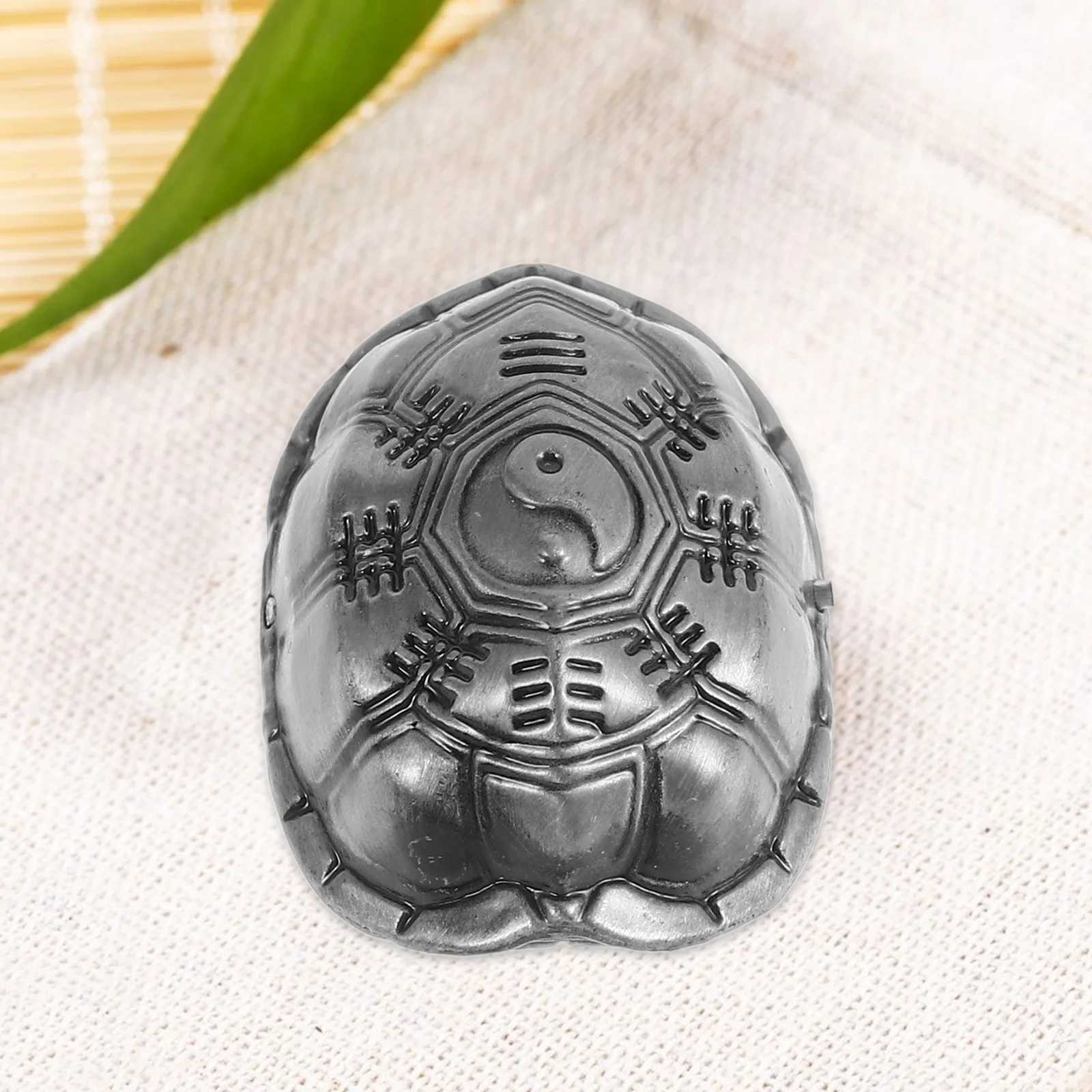 

1 set Bagua Turtle Shell Hand Piece Metal Decor Health Wealth Feng Shui Coins Ornament Home Accessories Vintage