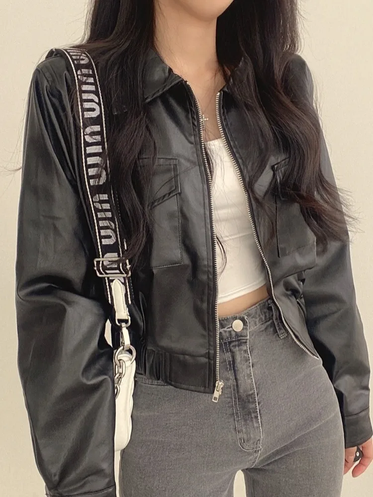 Retro Hong Kong Sle Chic Bla PU Leather Jaet ort Coat Women's Faion Small Size Turn-down Collar Zipper Sve Long