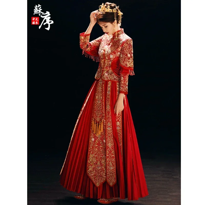 Vestido de casamento bordado vermelho chinês para a noiva, Xiuhe Xiuhe Xiuhe Xiuhe, Vestido Dragão Phoenix, Vestidos Modernos Estilo Oriental, Banquete de Casamento