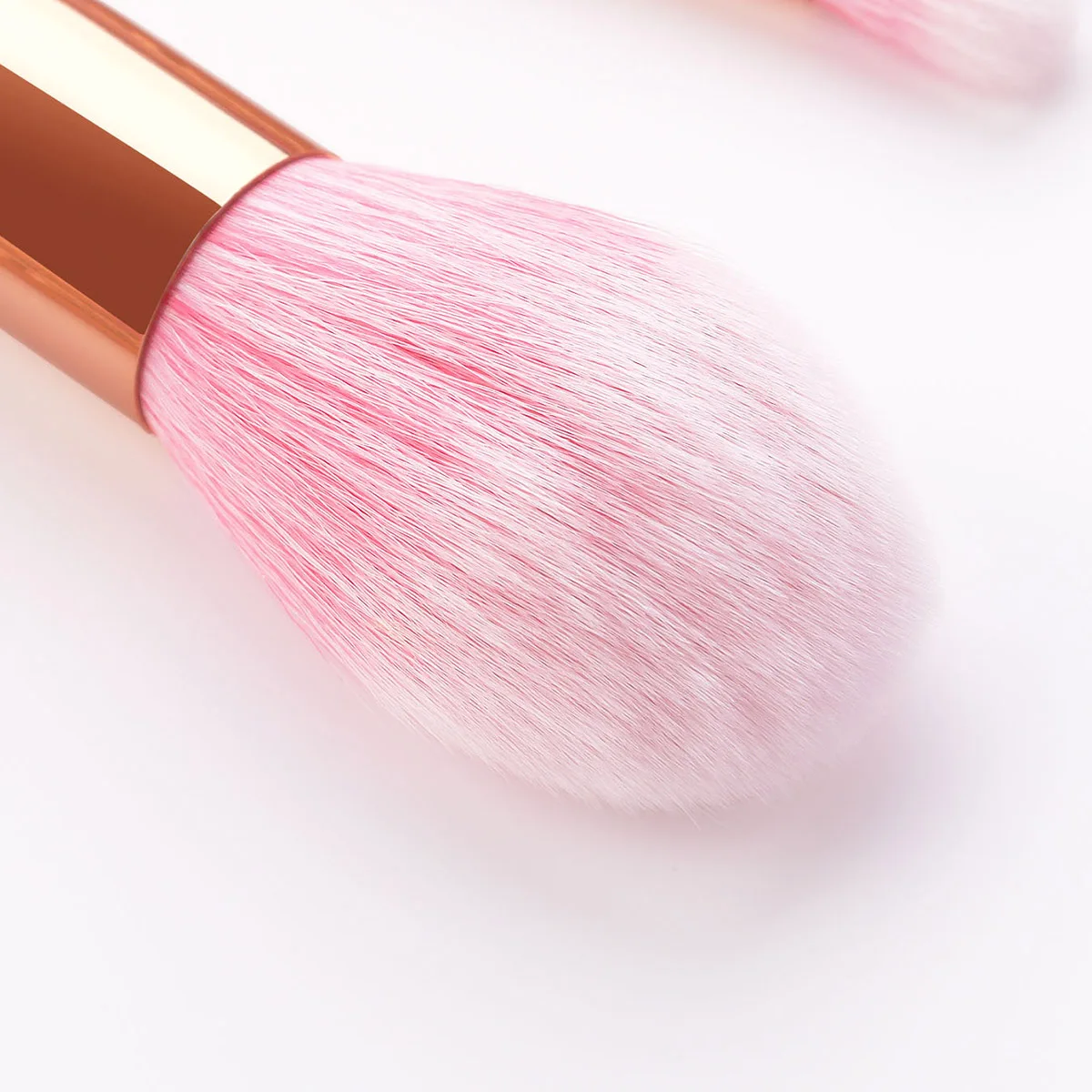 

2Pcs Professional Powder Brush Soft Bristles Wooden Cosmetics Brush Handle Cosmetics Kit For Women Daily Use Gift