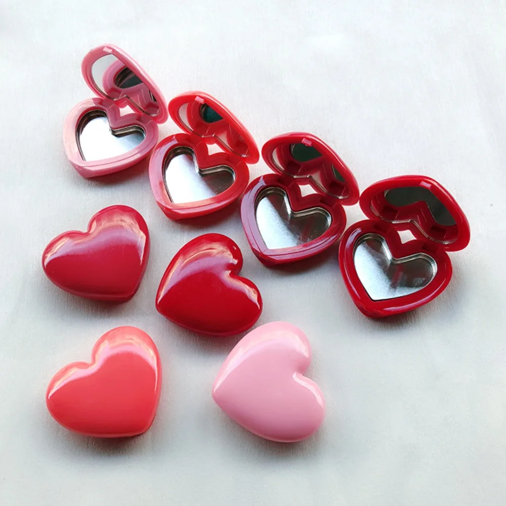 1pcs Love Heart Shape Empty Eyeshadow Case Refillable Easy To Carry Refillable Makeup Dispenser With Mirror Rouge Lipstick Box