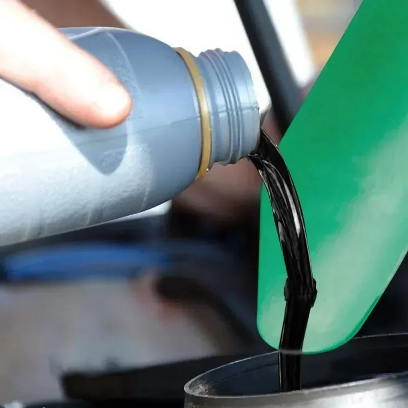 

New Flexible Draining Tool Foldable Car Funnel Oil Guide Plate Motorcycle Truck Auto Engine Oil Petrol Filling Tools Accessories
