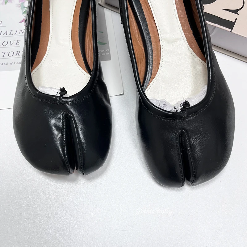 Women Tabi Split Toe Shoes Ballets Flat Mary Janes Designers Shoes Plus Size 44 Loafers Lolita Dress Black Ballerina Zapato Muje