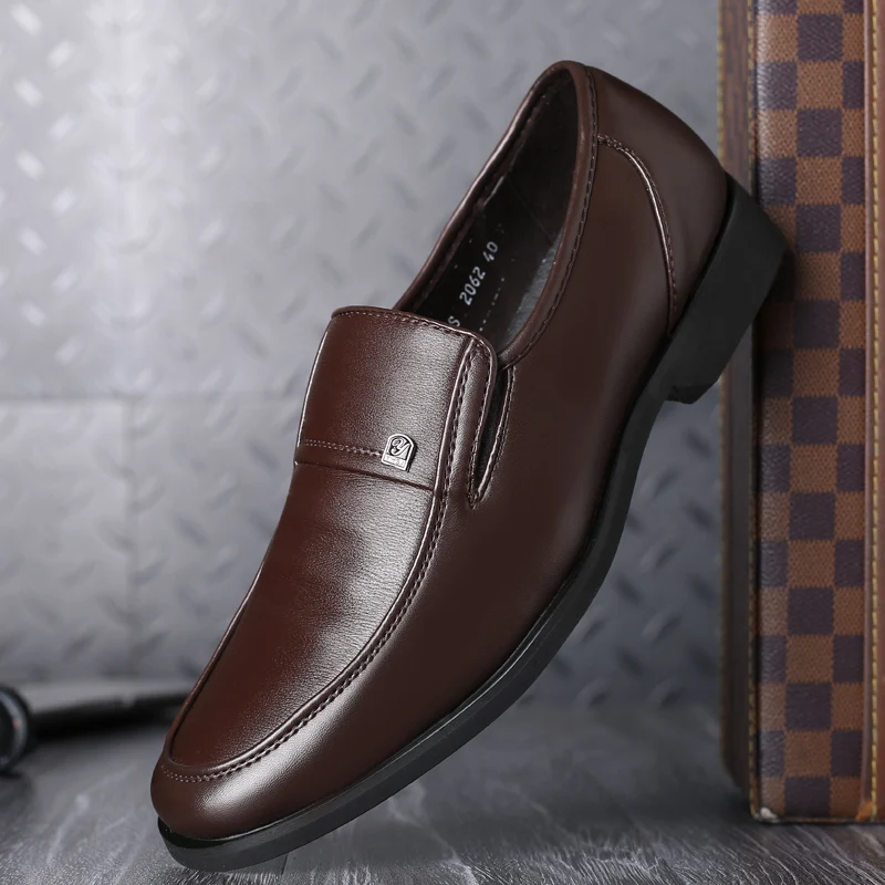 High Quality Formal Leather Men Dress Shoes Breathable Mens Casual Shoes Italian Luxury Brand Slip-on Non-slip Men Driving Shoes