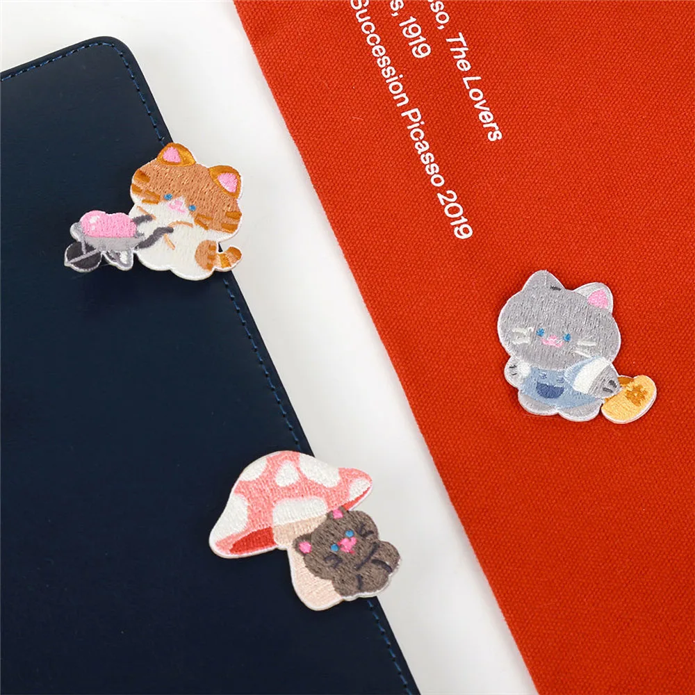 1 Piece Stick on Embroidery Stickers Cartoon Cute Cat Farm Patch Self-Adhesive for Jacket Jeans Bag Hats