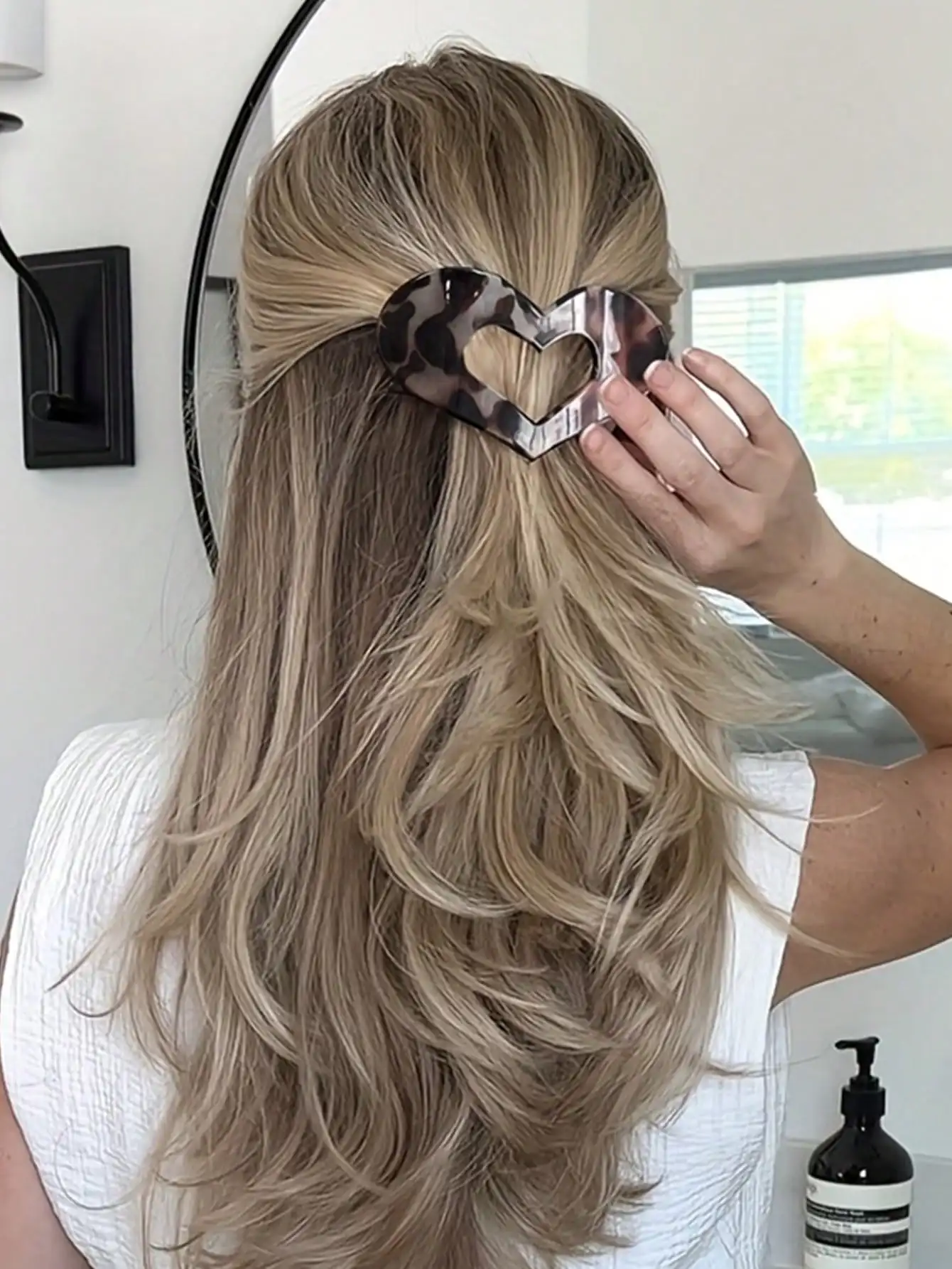 

Large Heart-Shaped Hair Clip in Leopard Print & Black, Non-Slip Clamp for Partial Updo