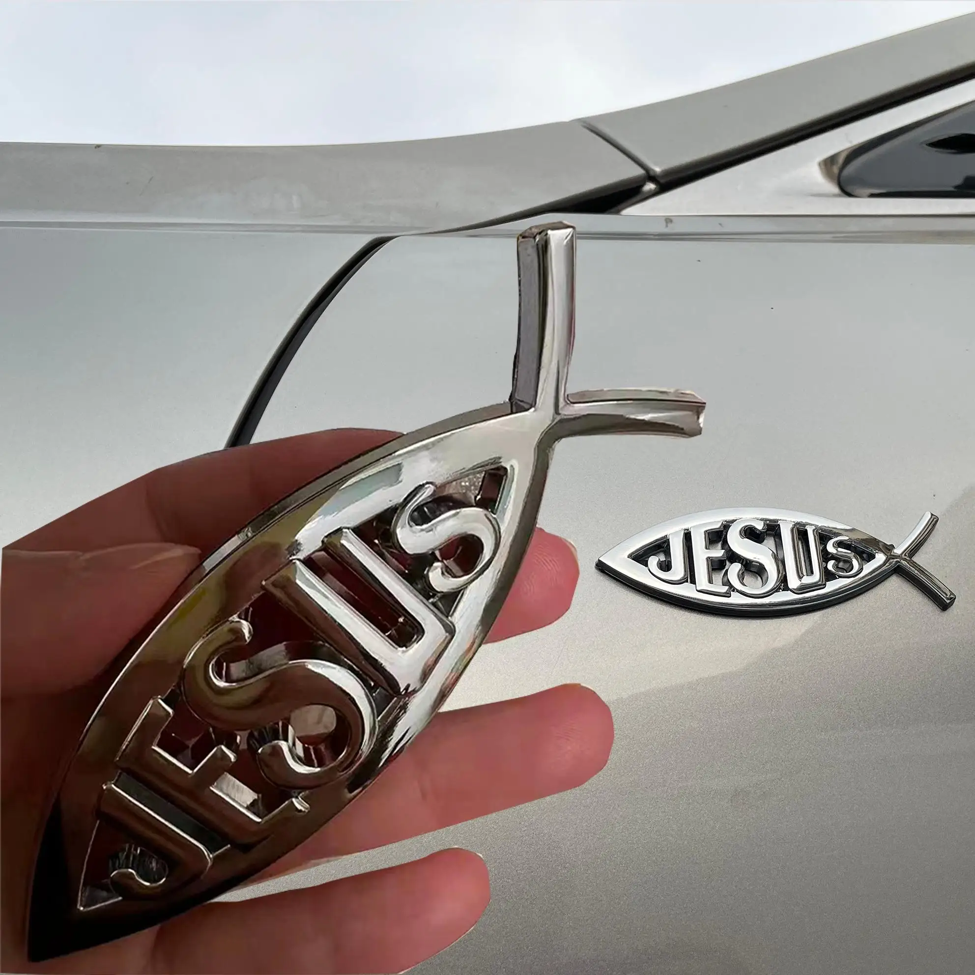 2Pcs Metal Jesus Fish Stickers Applicable To Car Trunk Fender and Rear Bumper 3D Metal Stickers Christian Badge