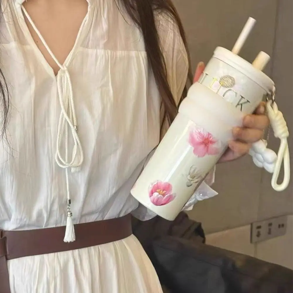 

710ml Insulated Cup Ceramic Inner Liner Dustproof Straw Water Cup with Flower Pendant Large Capacity Vacuum Coffee Cup Travel