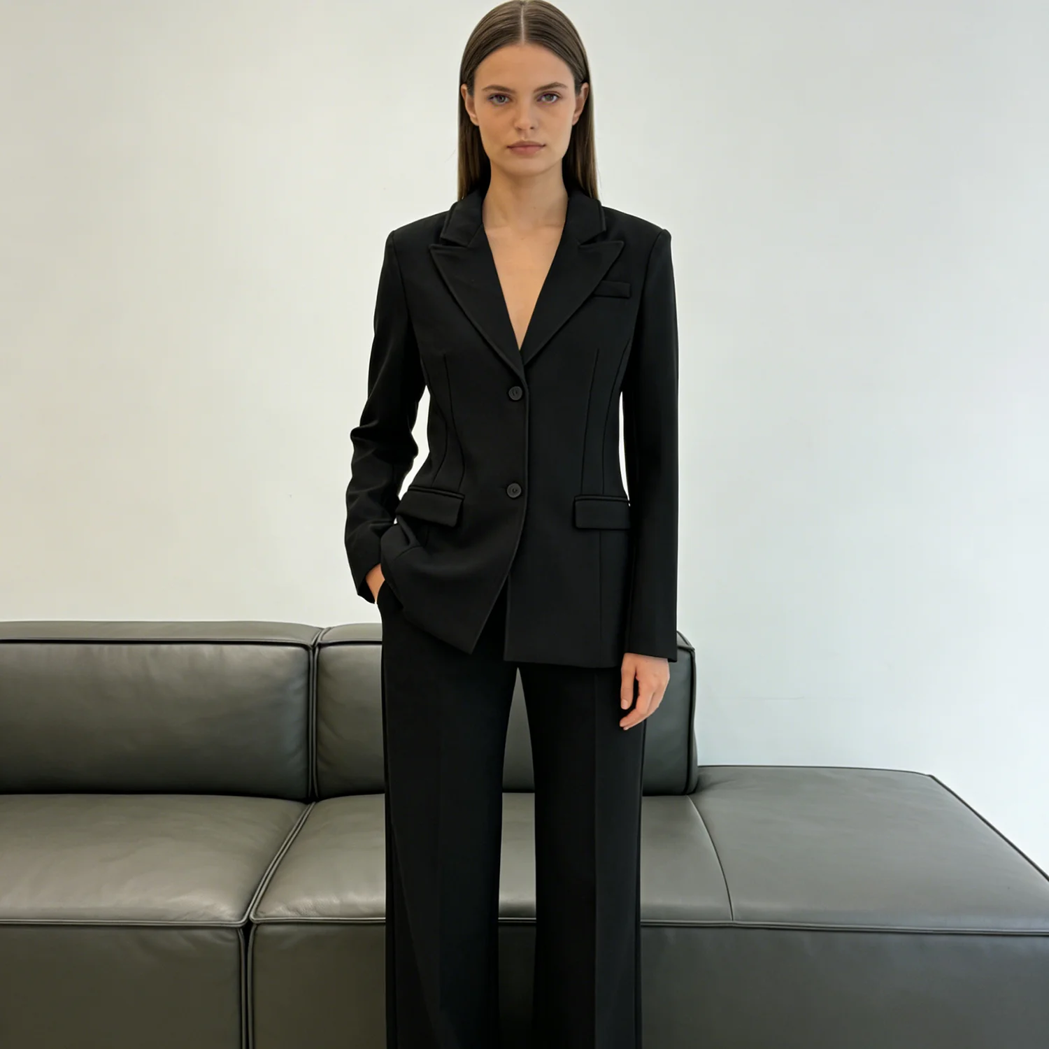 

LIMO 2026 Women's Black Tailored Blazer, Elegant Office Formal Suit Jacket, Slim Fit Business Casual Outerwear