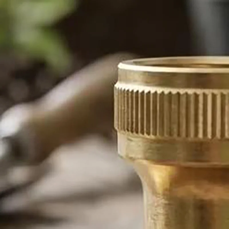 Golden Hose Connector Hose Reel Swivel Angle Connector Brass Faucet Connector Barbed Fitting Coupler Connector Adapter Copper