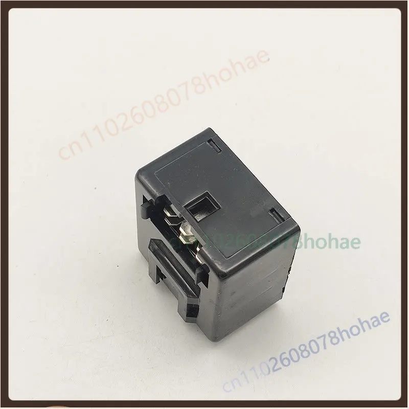 Wiper Intermittent Relay 3801‑16140A For SAIC Hongyan Jieshi  Truck Spare Part
