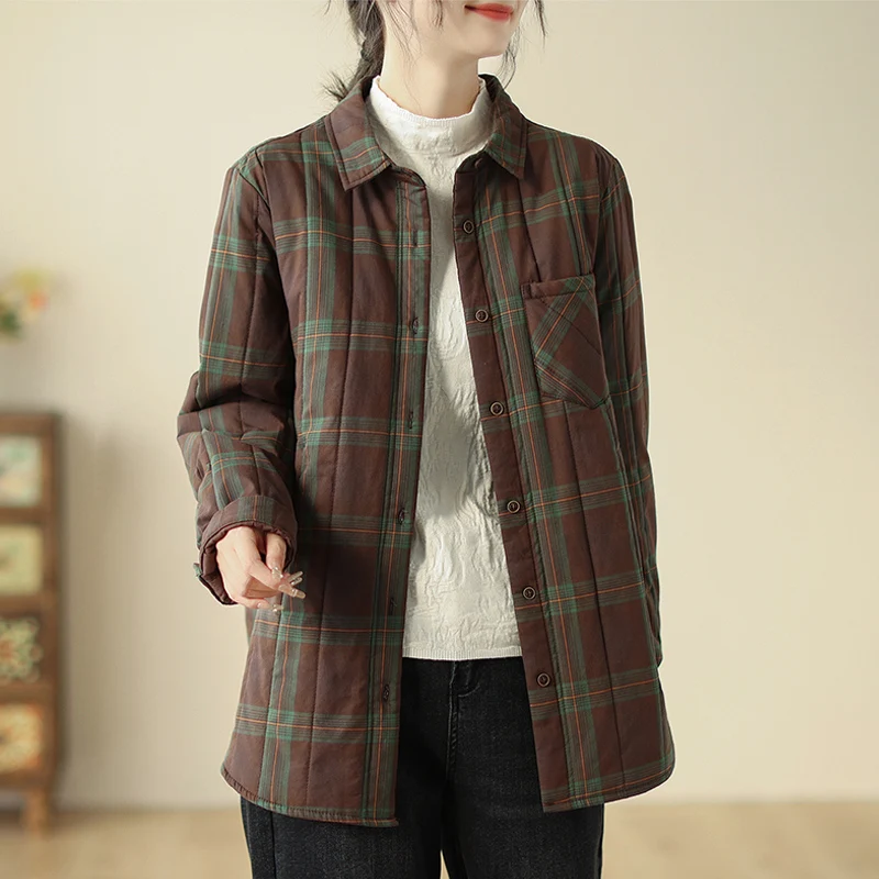 Vrouwen Vintage Plaid Shirts 2024 Nieuwe Herfst Winter Kantoor Dame Katoen Gewatteerde Check Shirts Dikke Warme Polo Kraag Uitloper blouses