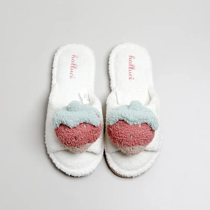 

halluci Fall and winter non-slip home cotton slippers female lovely strawberry home shoes Indoor slippers wholesale