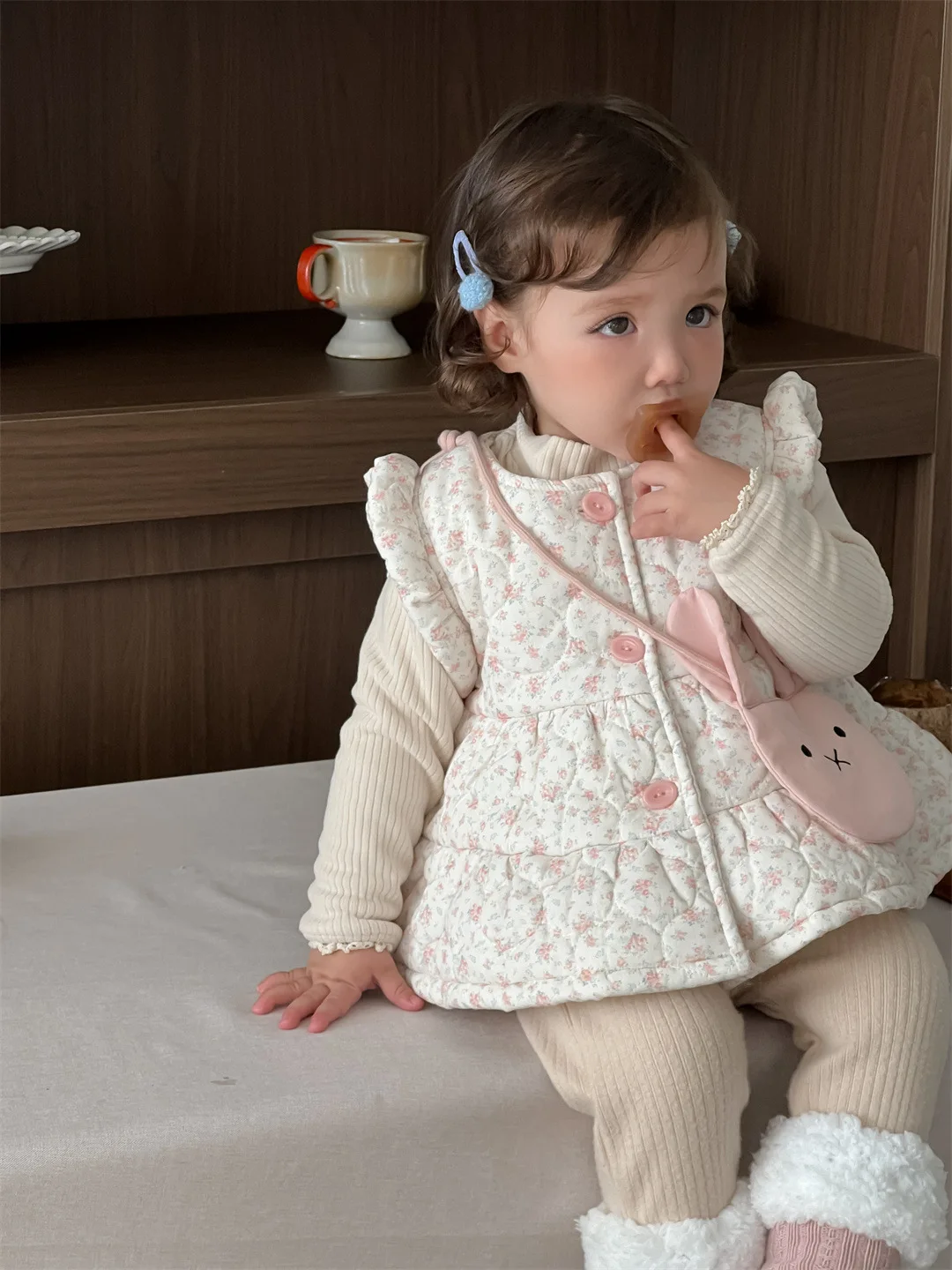 2025 Winter New Baby Girls Cute Sweet Floral Vest Plus Velvet Thick Infant Toddler Warm Sleeveless Coat Girls Padded Jacket