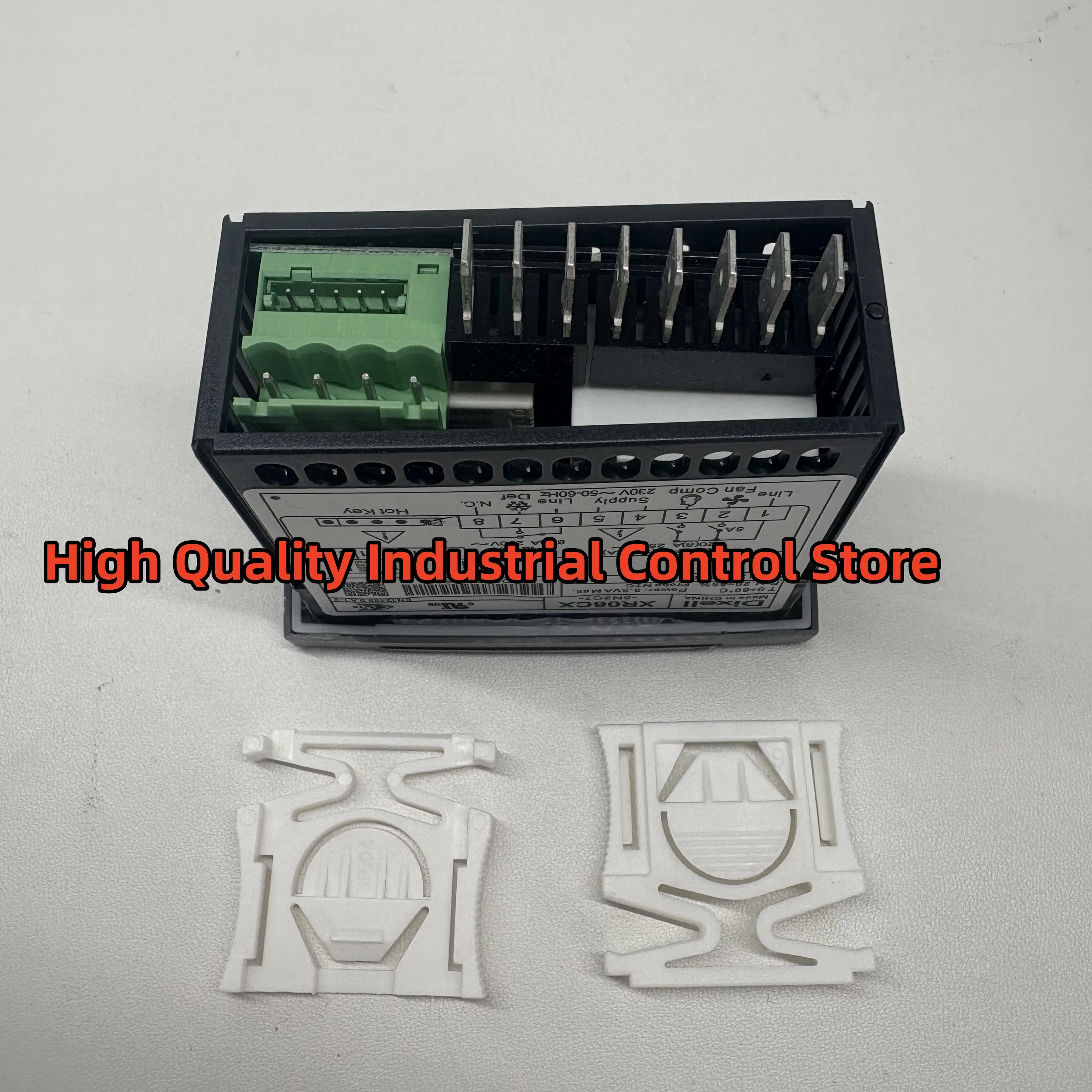 

XR06CX-5N2C7 thermostat new original