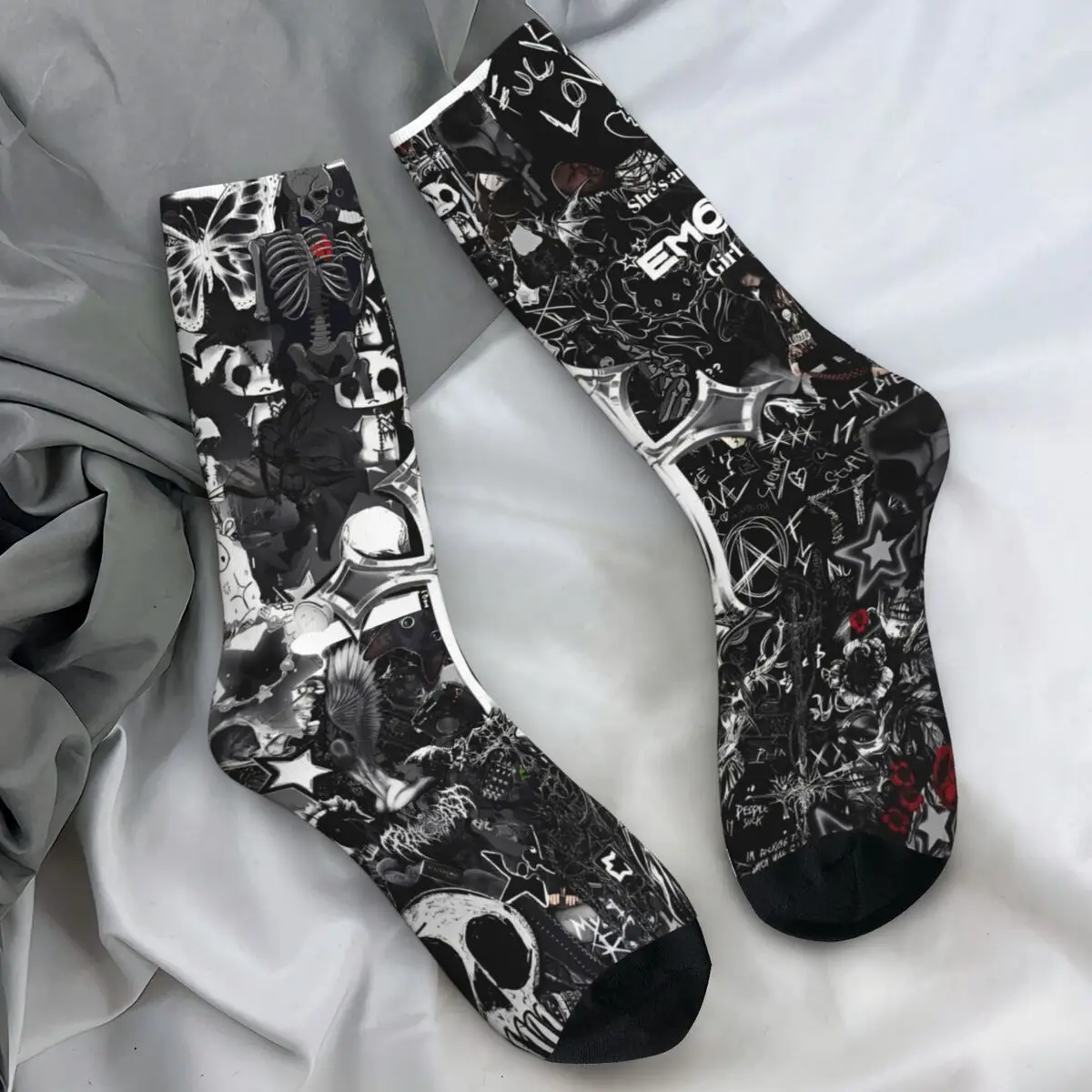 

Dark Skull Cross Gothic Art Socks Fashion Stockings Men Breathable Skateboard Socks Autumn Design Anti Bacterial Socks