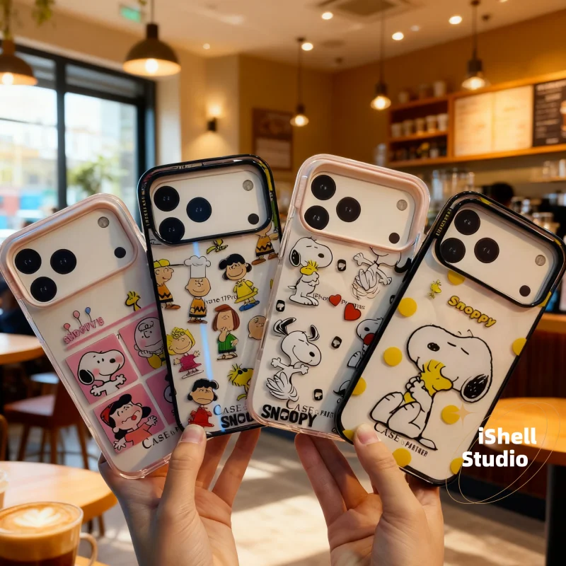 

New Luxury Cute cartoon Love Heart Snoopy Charlie Brown Phone Case For iPhone 17 Pro 15 14 13 16 Pro Max Snoopy Clear Cover ﻿﻿