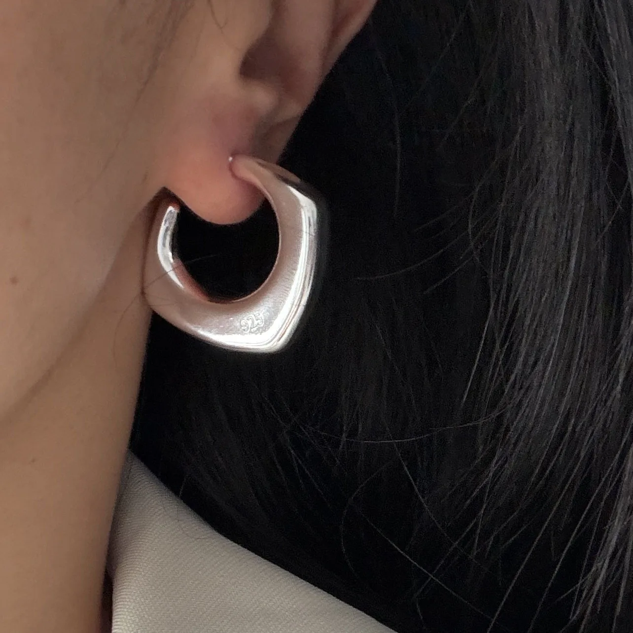 Vintage-Ohrringe aus 925er-Sterlingsilber für Damen, trendige, einfache geometrische Ohrstecker, Schmuck, verhindert Allergien, Party-Accessoires – Detail 3