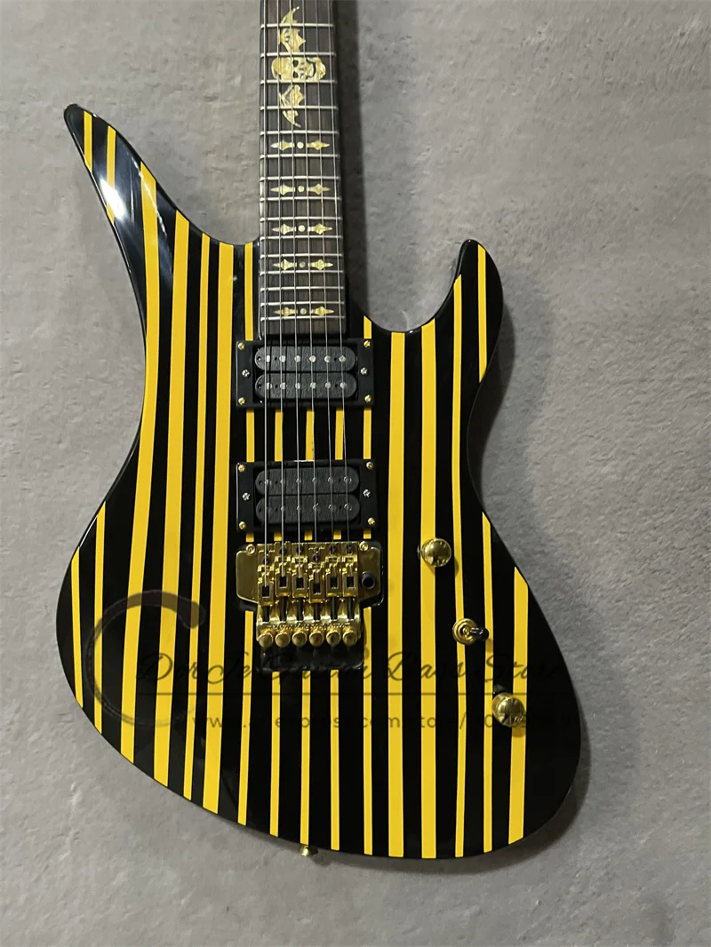 Black ELectric Guitar Maple Neck Set In Body Yellow Stripes Tremolo Bridge Rosewood Fretboard Yellow Pearl Bat Inlay Golden Tune