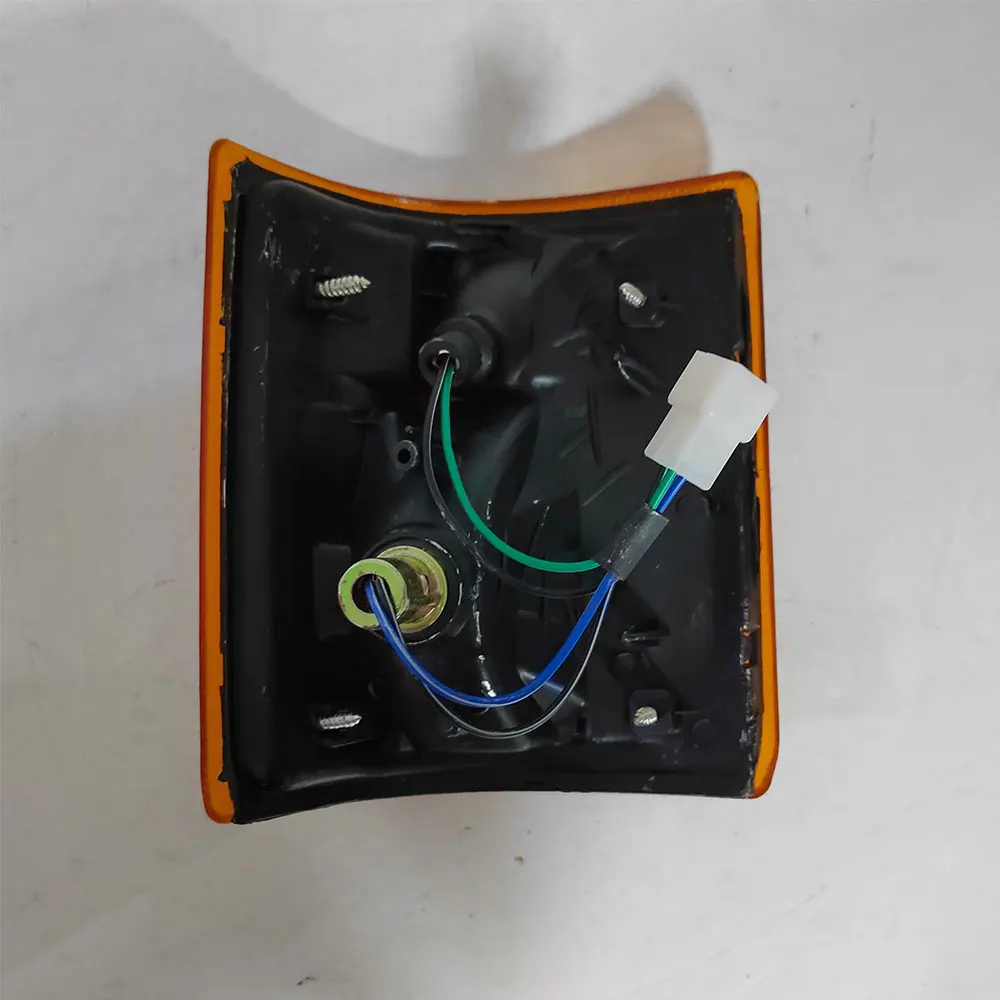 

Пара автомобильных передних угловых фонарей указателя поворота для MAZDA TITAN T3500 T4000 1994-2000 8BW351060