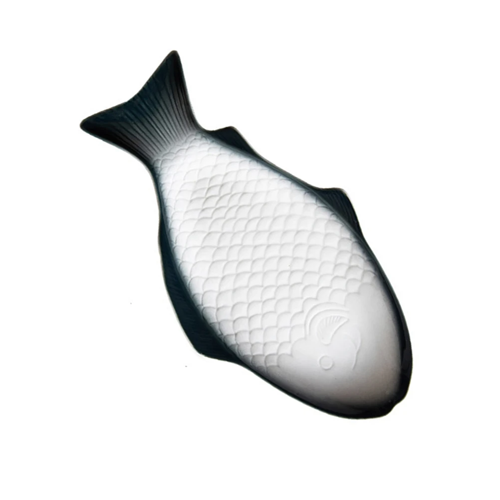 

Creative Fish Shaped Ceramic Plate Multipurpose Serving Dish for Wedding Party Home Use Bright Color Attractive Design