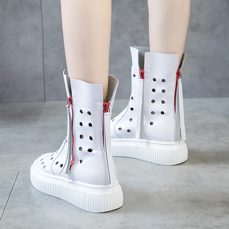 2025 حار بيع الصيف أحذية منصة جديدة المرأة جلد البقر أحذية مثقبة الأحذية الباردة شرابة الأحذية المد