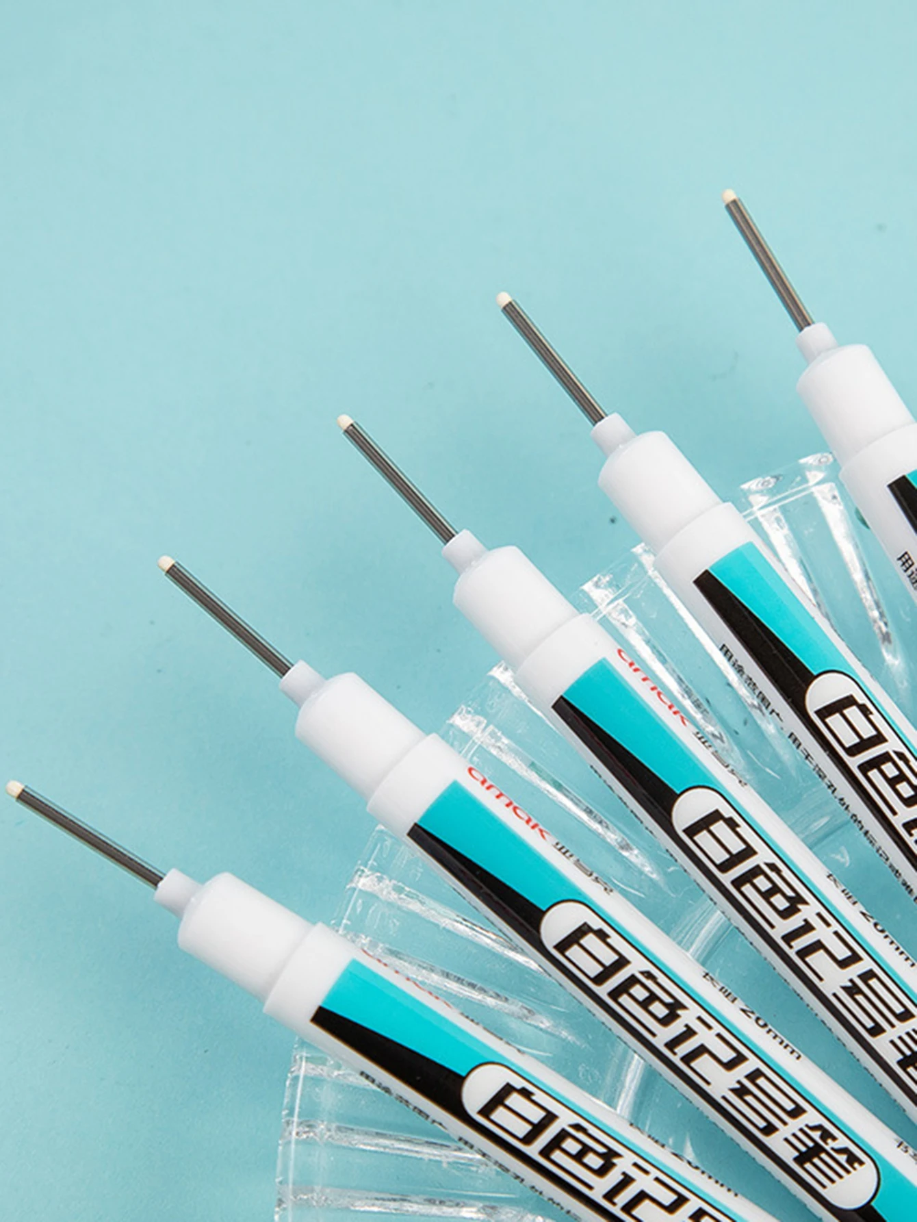 0.7/1.0/2.5mm White Paint Marker Pen Deep Hole Markers Pen Set Waterproof Permanent Oily Pens for Rock Wood  Glass Tiles image 2