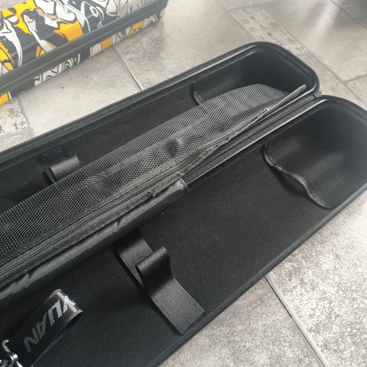 حقيبة صنارة الصيد، طراز جرافيتي 2025، سعة كبيرة، قوية، مضادة للضغط، حماية للقضيب، مقاومة للبقع، سهلة التنظيف